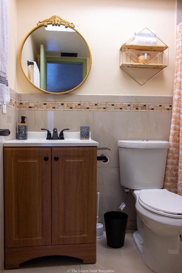 The Green Door Bungalow Napoli Bagian luar foto